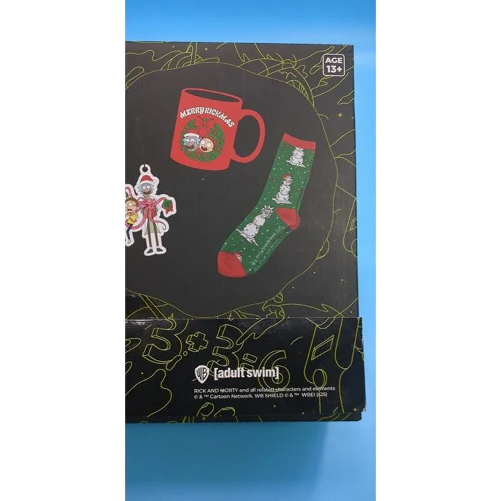 Rick and Morty Gift Set Merry Rickmas 3 Piece Mug, Socks, Ornament Christmas